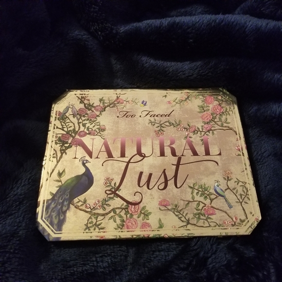 TOO FACED NATURAL LUST PALETTE NIB - Picture 11 of 11